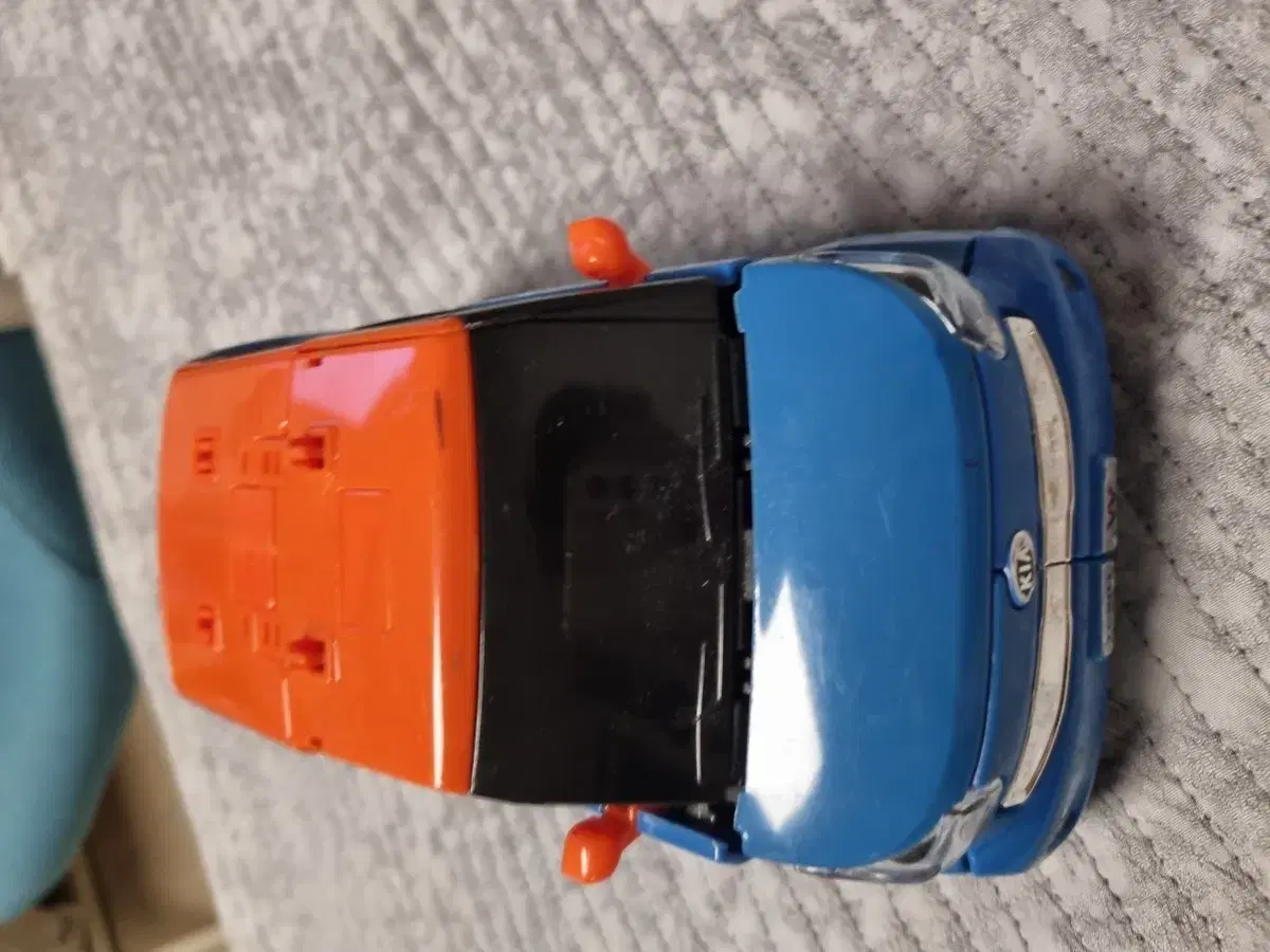 thumbnail-0